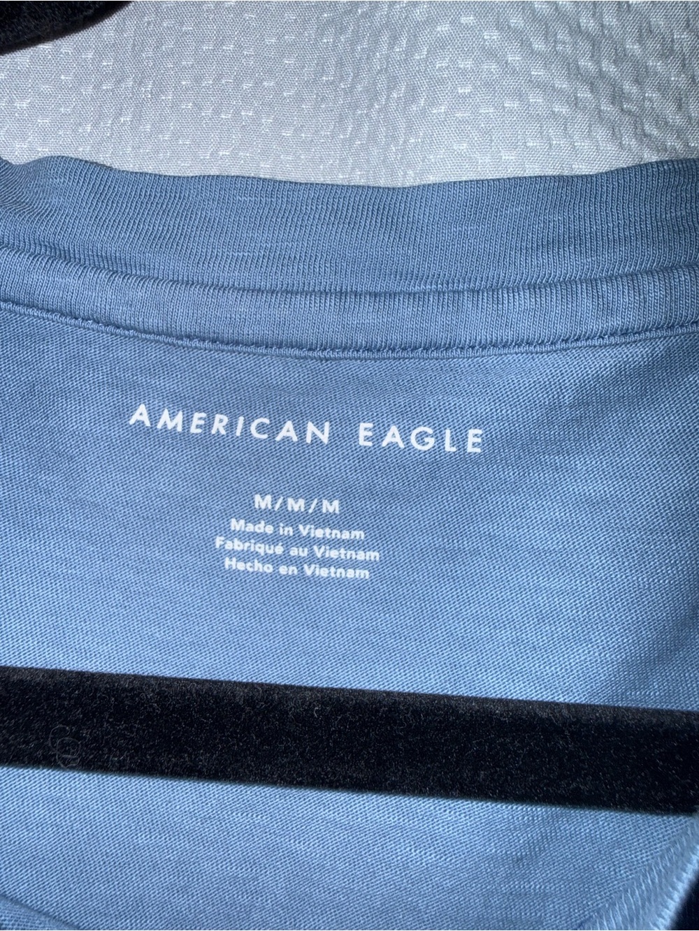 AE Cropped Pocket Tee - Picture 3 of 4